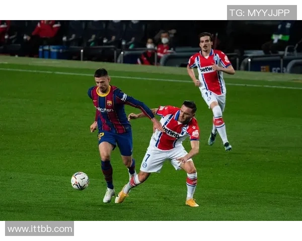 马德里竞技2-0击败格拉纳达，连胜开局领跑西甲联赛